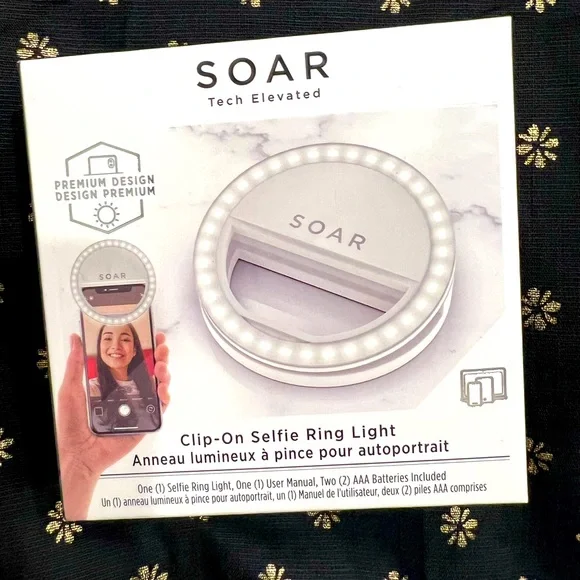 SOLD 🆕 SOAR Tech Elevated Clip-On Selfie Ring Light - Picture 1 of 4